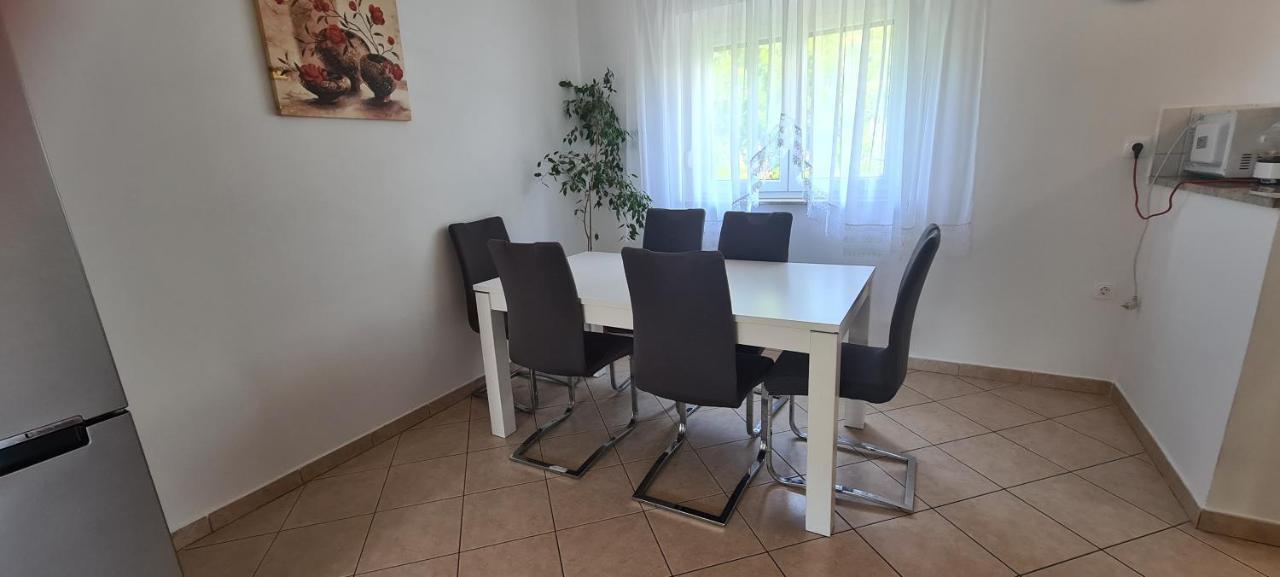 Apartman Mia Башка Экстерьер фото